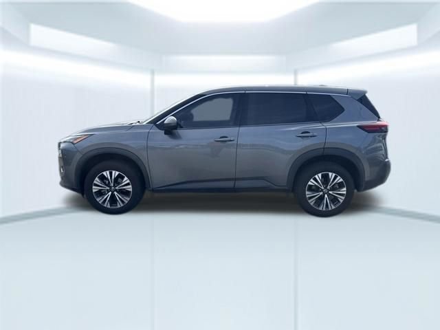Used 2021 Gray Nissan SV image 10