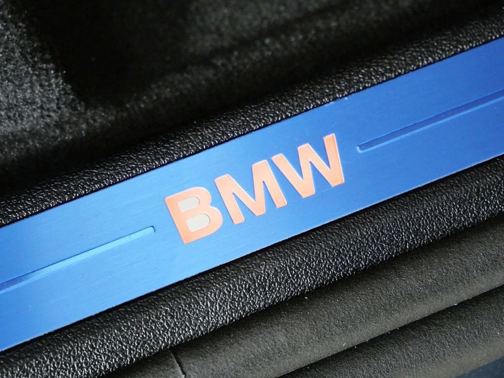 Used 2026 Blue Ridge Mountain Metallic BMW xDrive40i image 24