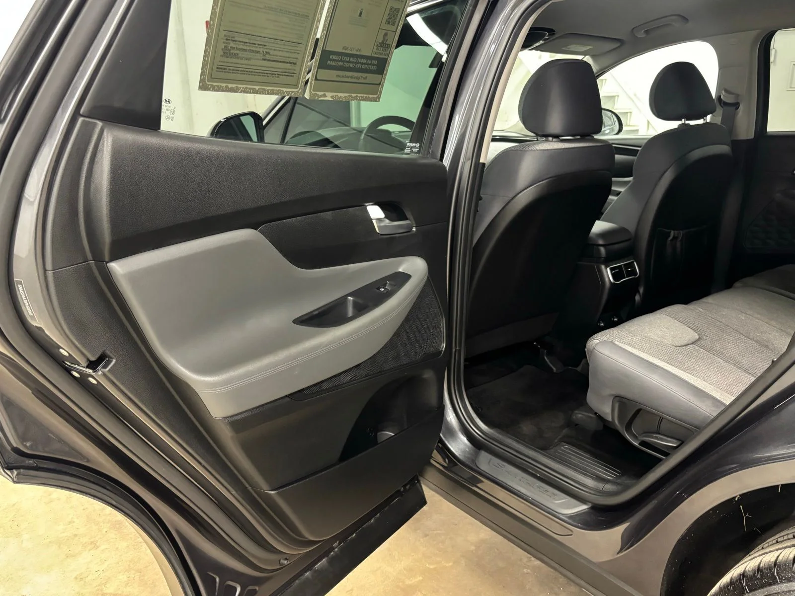 Used 2023 Gray Hyundai SEL image 18