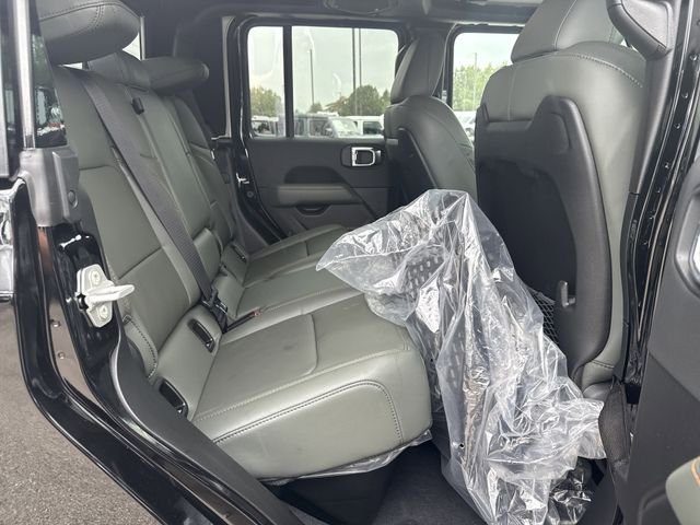 New 2026 Black Jeep Mojave X image 15