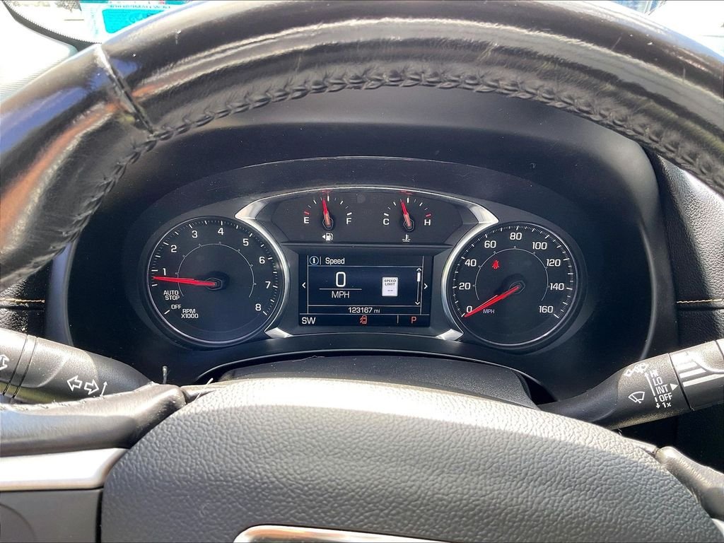 Used 2018 Gray GMC SLE image 15