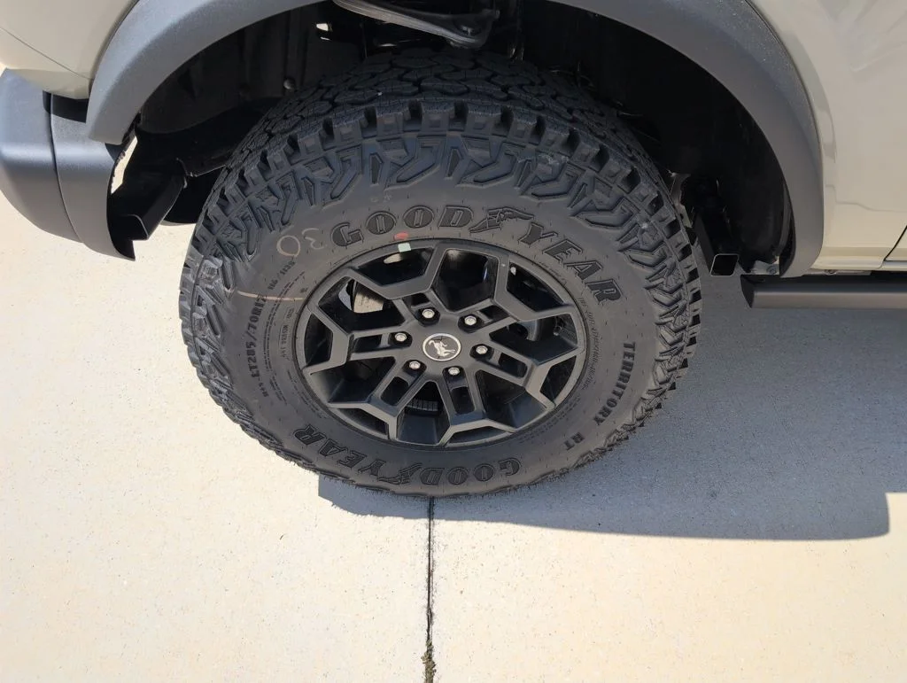 New 2026 Beige Ford Badlands image 15