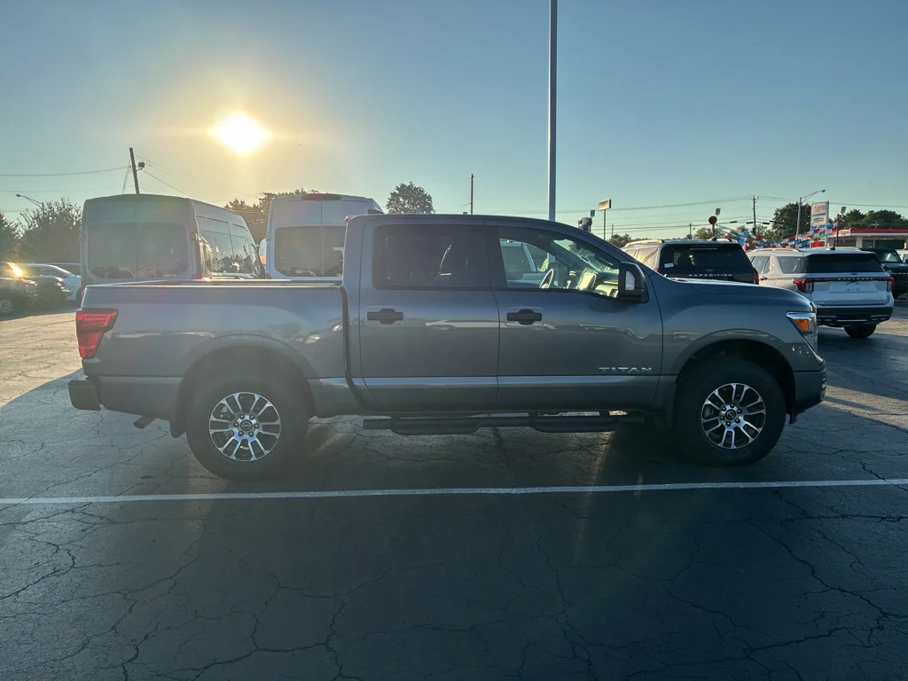 Used 2024 Gun Metallic Nissan SV image 4