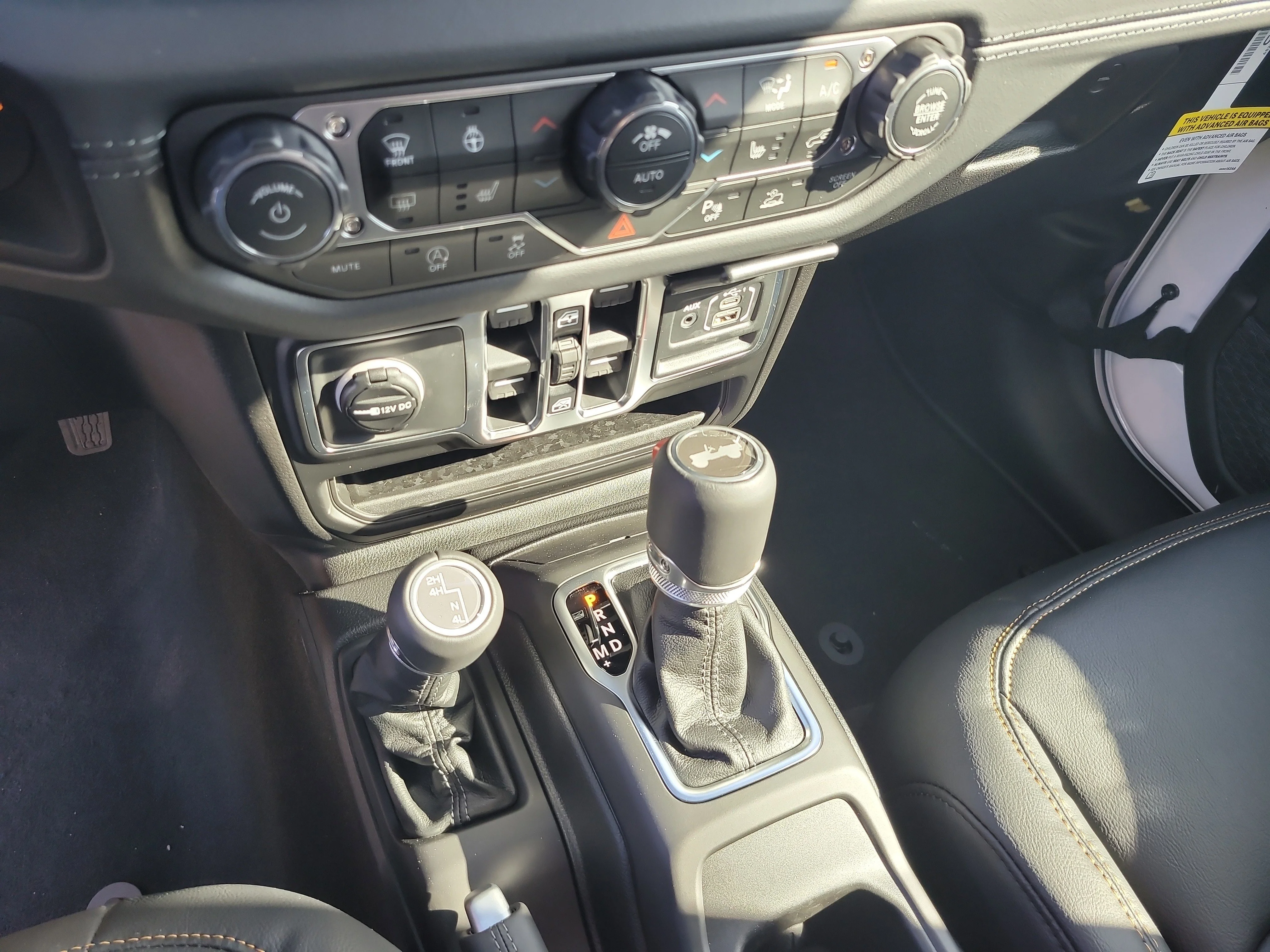 New 2026 Bright White Clearcoat Jeep Sahara image 18