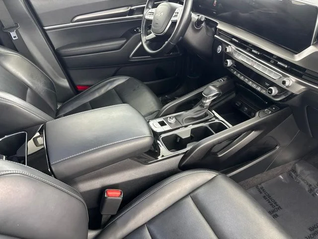 Used 2025 Gray Kia S image 23
