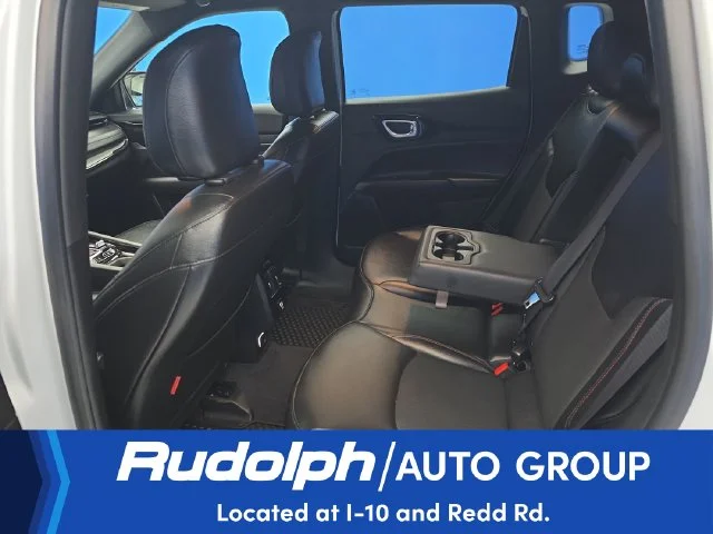 Used 2025 White Jeep Trailhawk image 28