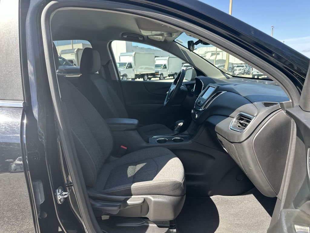 2024 Chevrolet Equinox LT - Photo 27