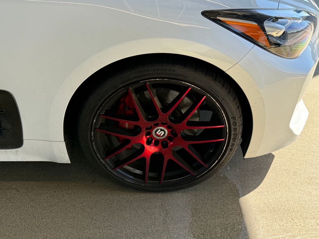 Used 2020 White Kia GT image 6