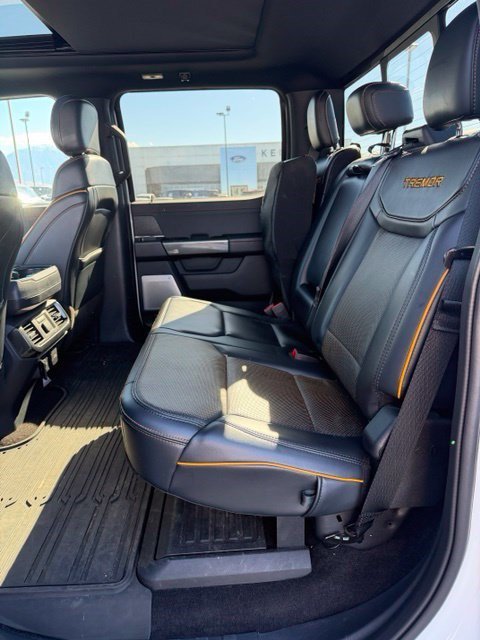 Used 2022 White Ford XL image 12