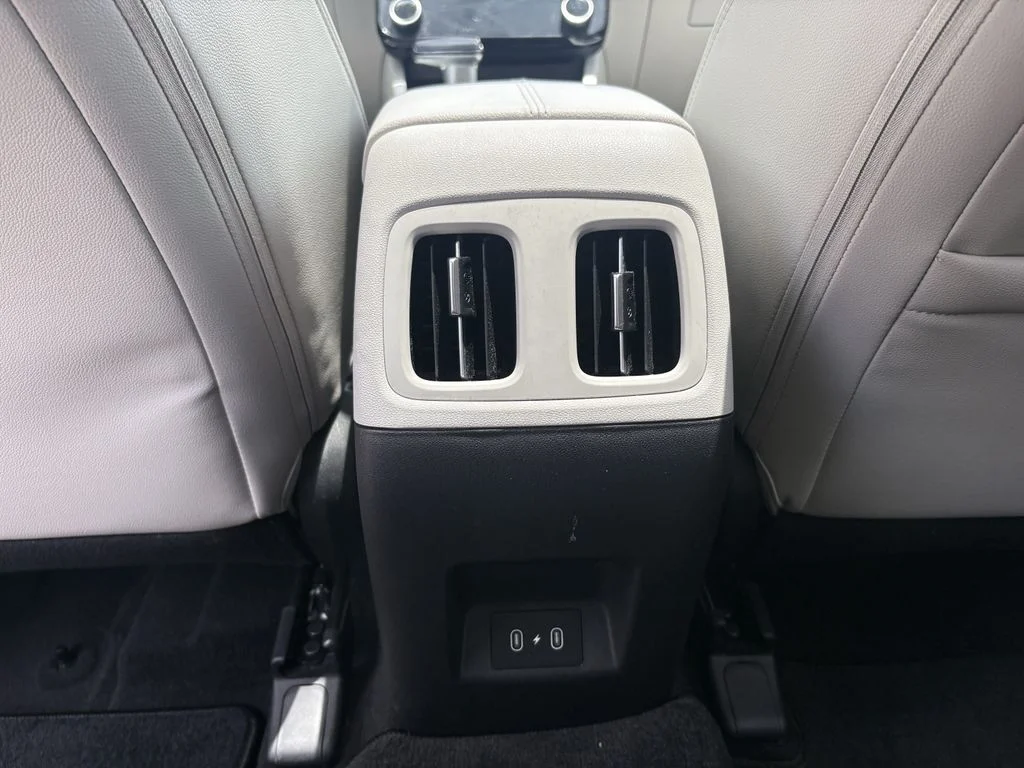 Used 2025 Atlantis Blue Hyundai SEL Convenience image 26