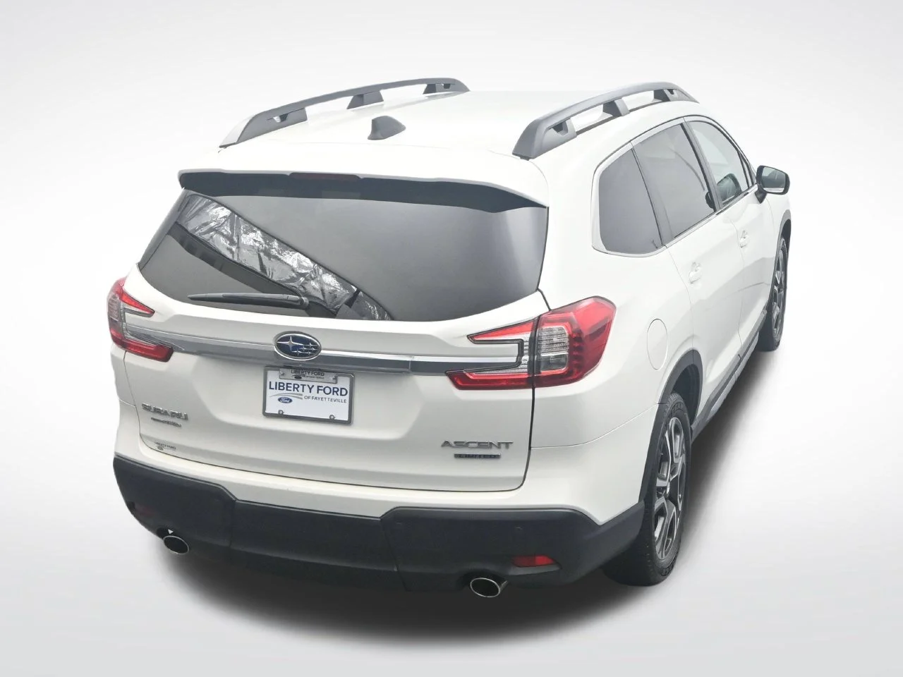 Used 2023 Crystal White Pearl Subaru Limited image 33