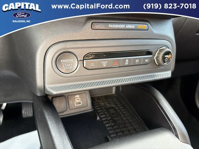 Used 2025 Gray Ford Outer Banks image 29