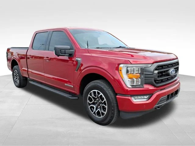 Used 2021 Red Ford XLT image 14