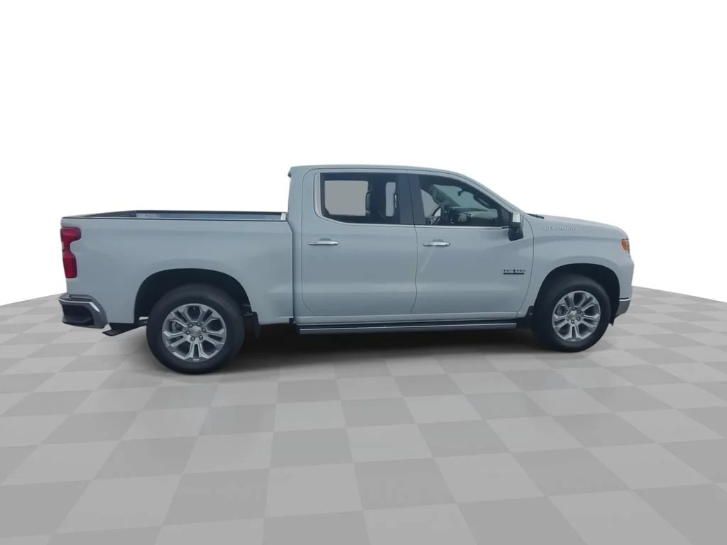 New 2026 Polar White Tricoat Chevrolet LTZ image 9
