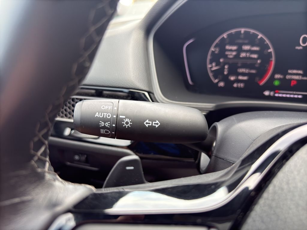 Used 2025 Gray Honda Sport image 27