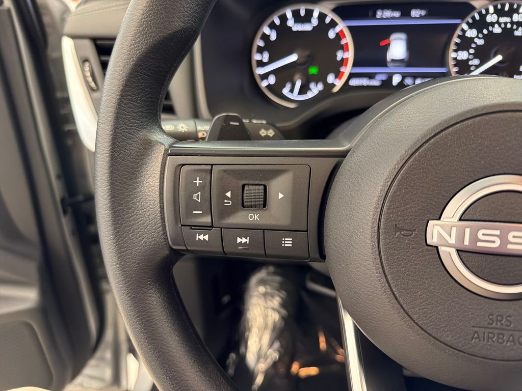 Used 2024 Silver Nissan S image 25