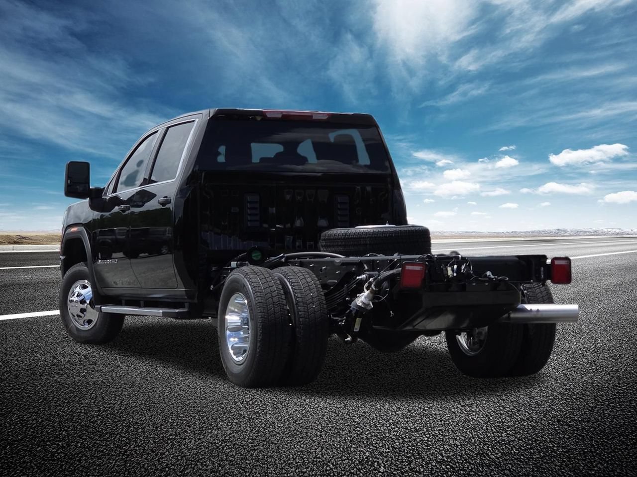 New 2026 Onyx Black GMC SLE image 13