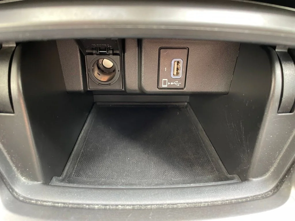 2019 Honda Accord Hybrid EX-L - Photo 18