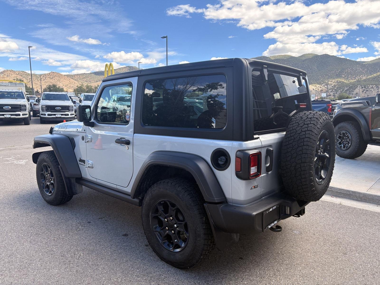 Used 2023 Silver Zynith Clearcoat Jeep Willys image 3