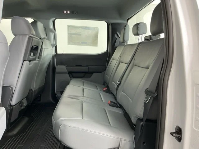 New 2026 Oxford White Ford XL image 23