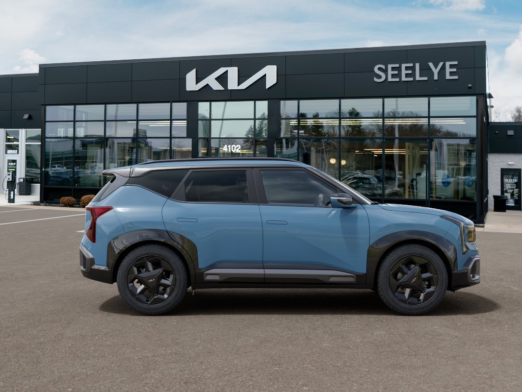 New 2027 Frost Blue Kia X-Line S image 7