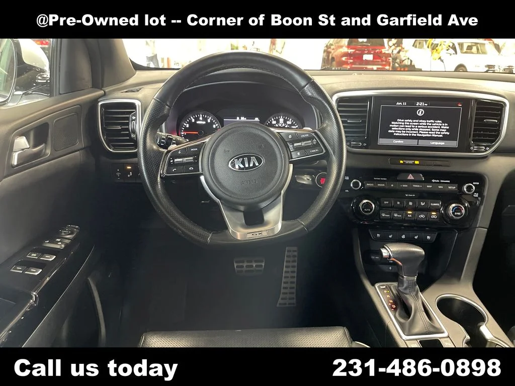 Used 2020 White Kia SX image 17