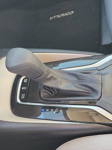 Used 2023 Blueprint Toyota LE image 27
