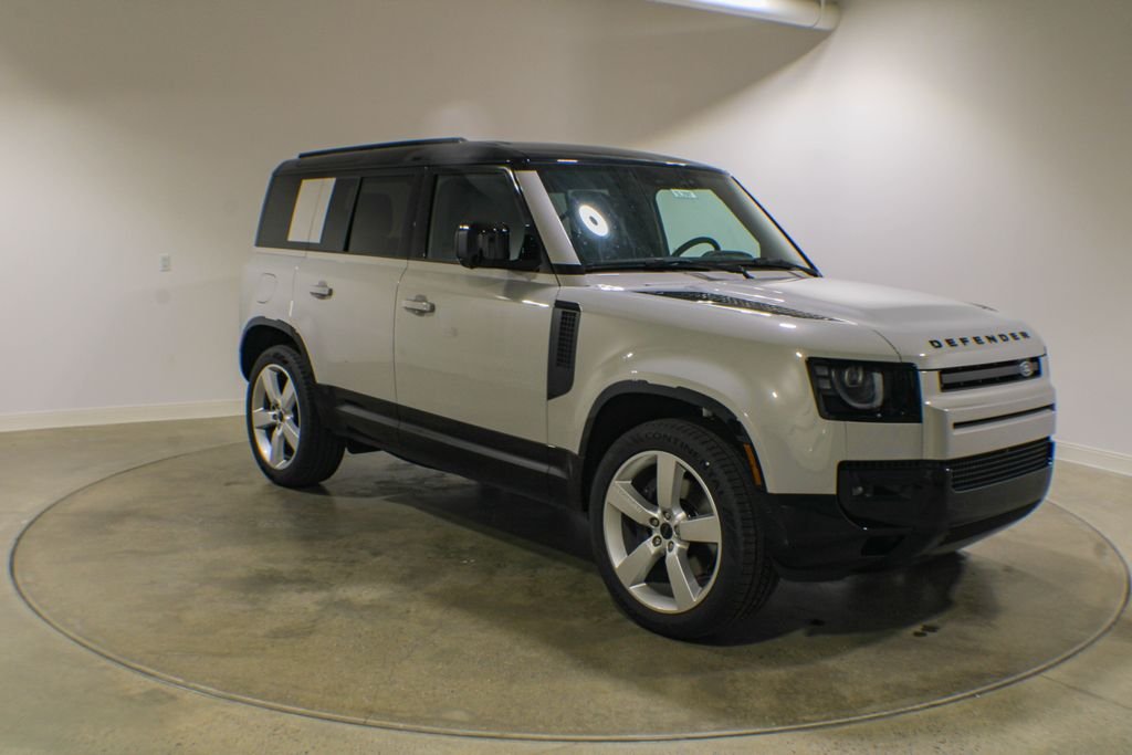 New 2026 Borasco Grey Land Rover X-Dynamic SE image 8