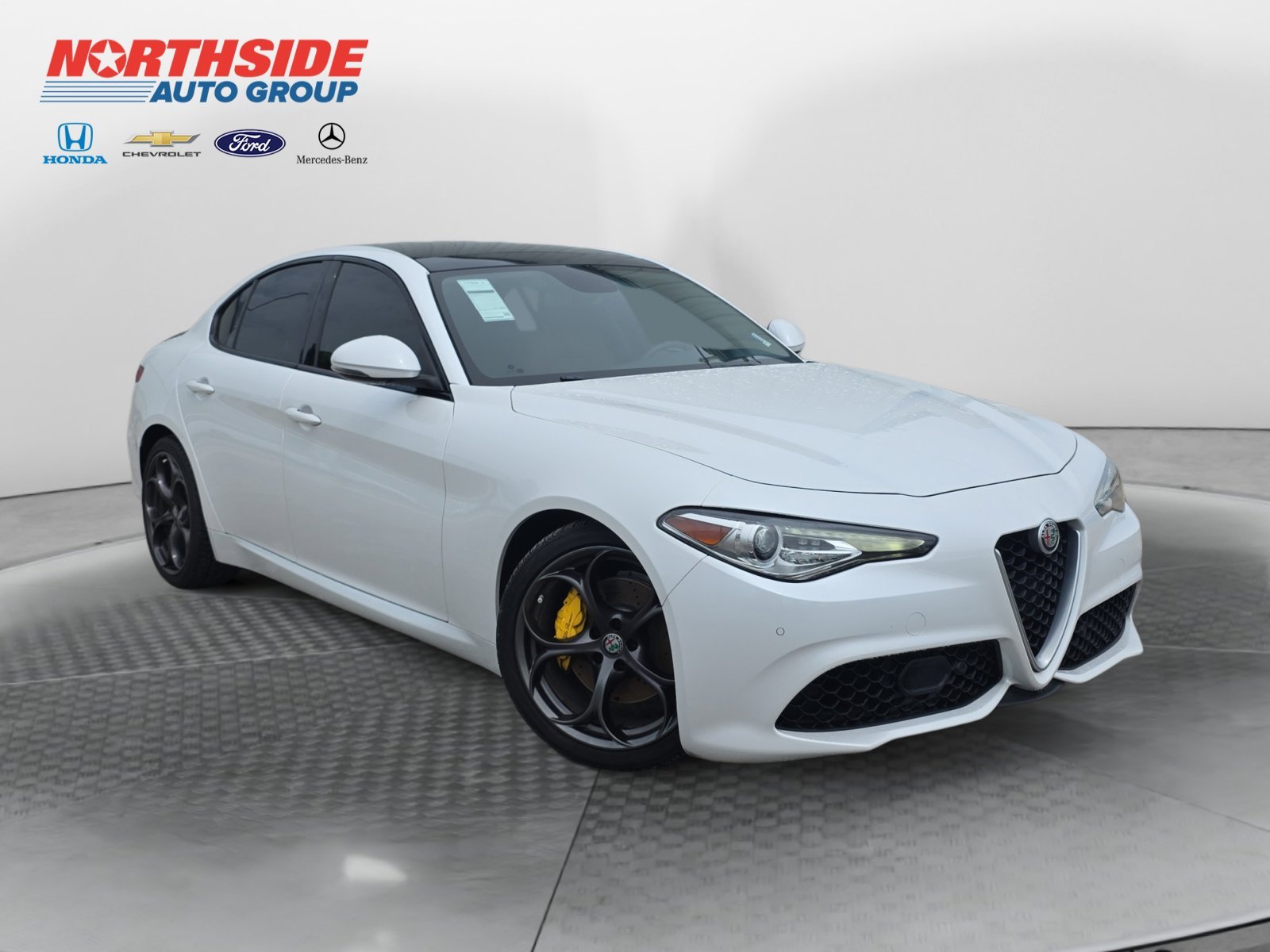 2019 Alfa Romeo Giulia 2.0 Ti Sport Auto's photo