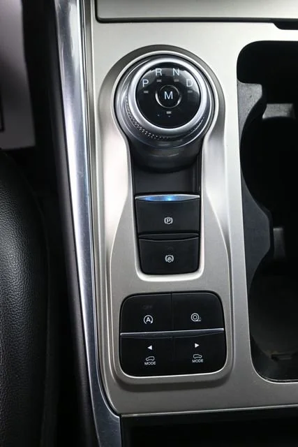 Used 2020 Agate Black Metal Ford XLT image 20