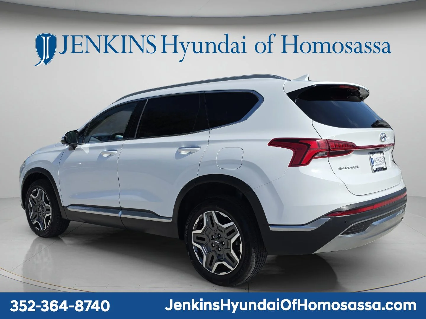 Used 2023 White Hyundai Limited image 7