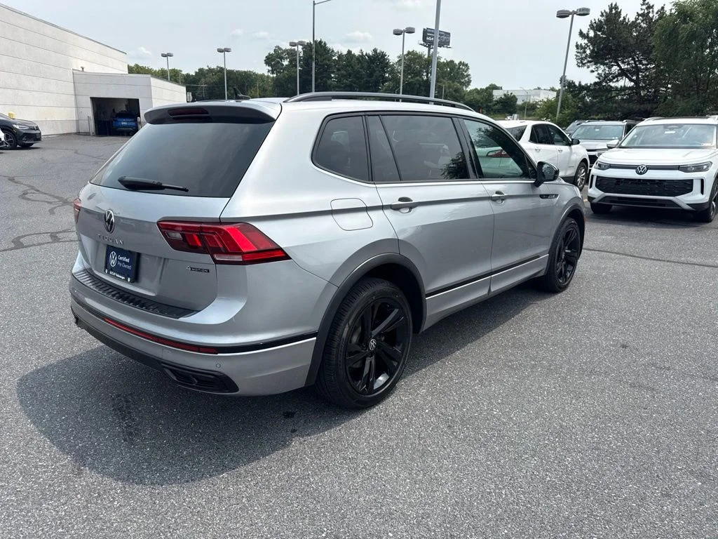 Certified Used 2023 Pyrite Silver Metallic Volkswagen 2.0T SE R-Line Black image 19