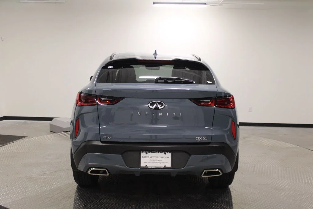 Certified Used 2025 Slate Gray INFINITI LUXE image 6