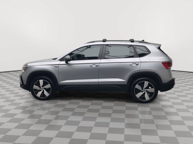Used 2023 Pyrite Silver Metallic Volkswagen S image 30