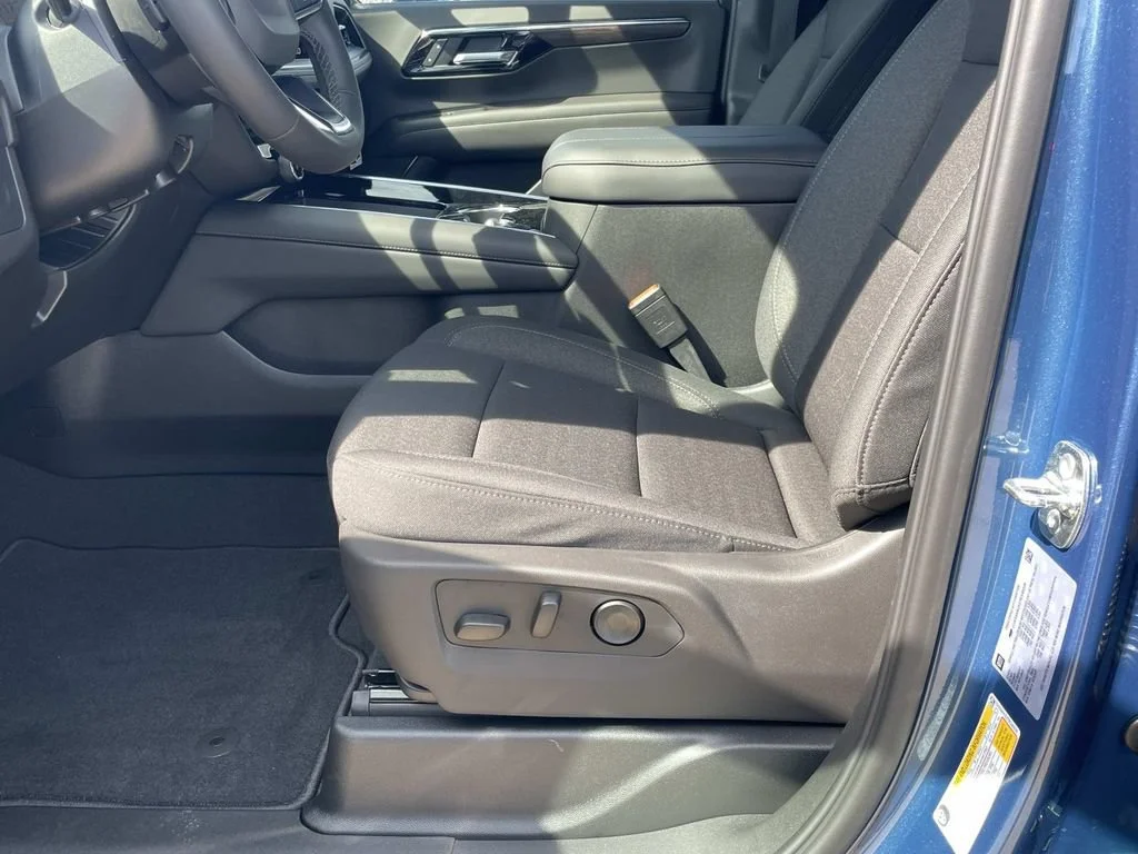 2026 Chevrolet Tahoe LS - Photo 14