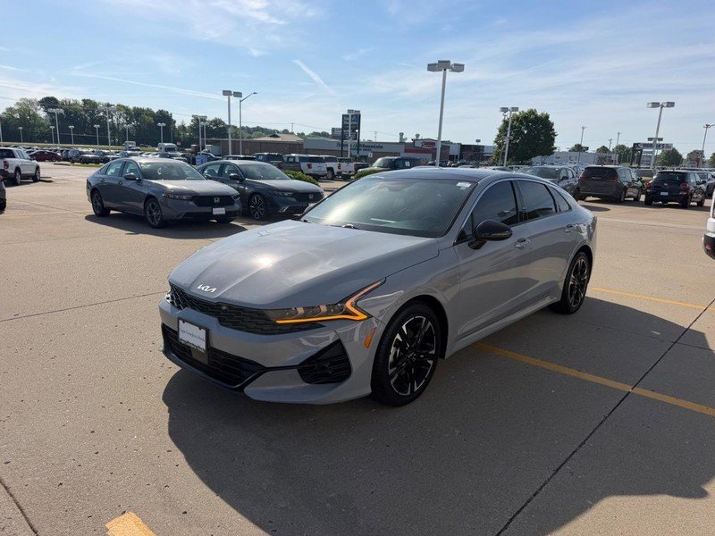 Used 2023 Wolf Gray Kia GT-Line image 6