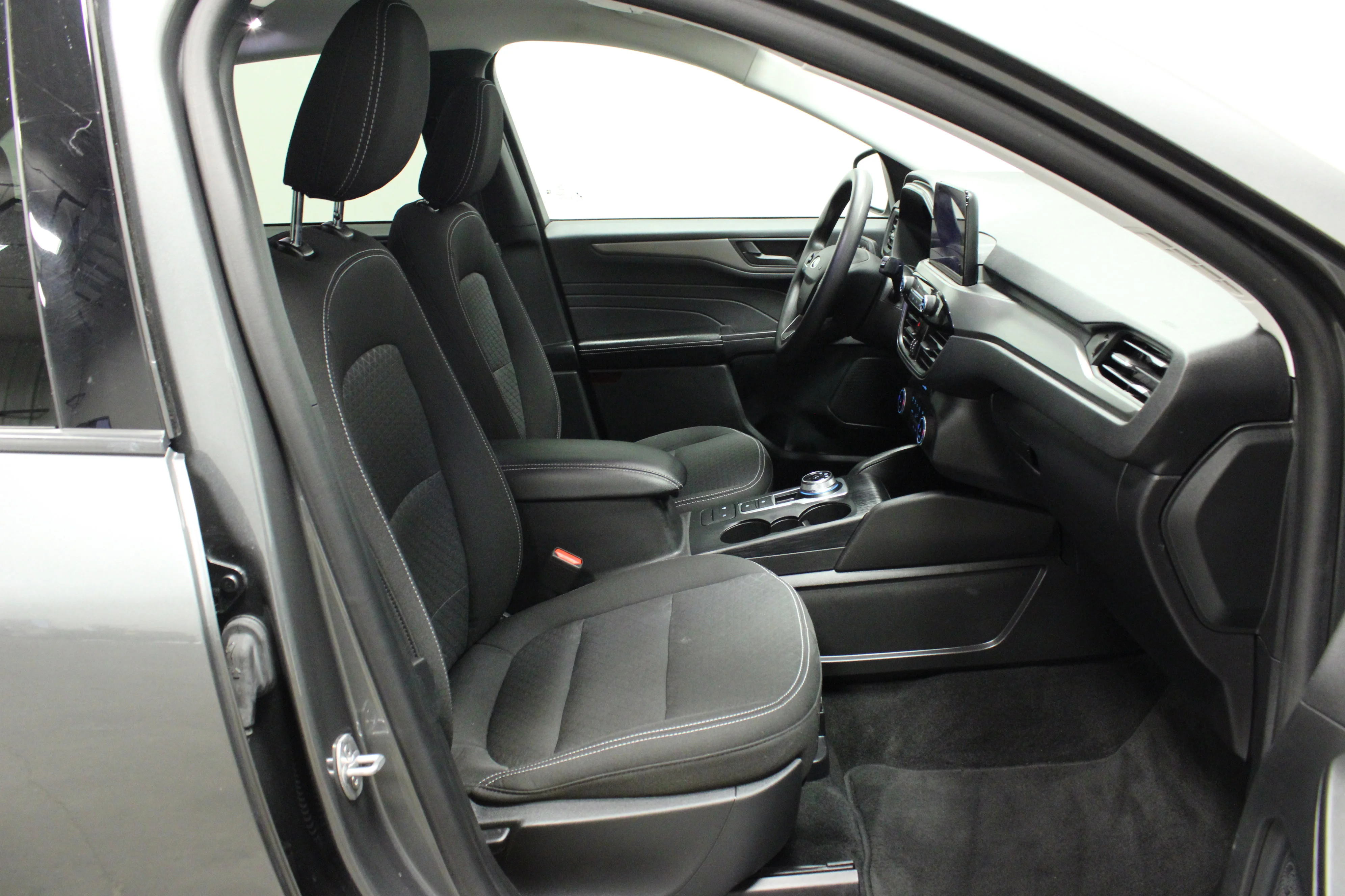 Used 2025 Gray Metallic Ford Active image 13