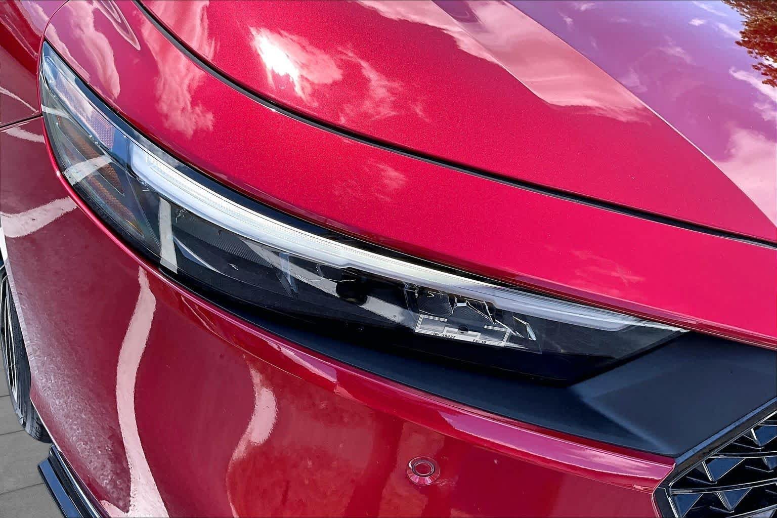 Used 2024 Radiant Red Metallic Honda Touring image 28