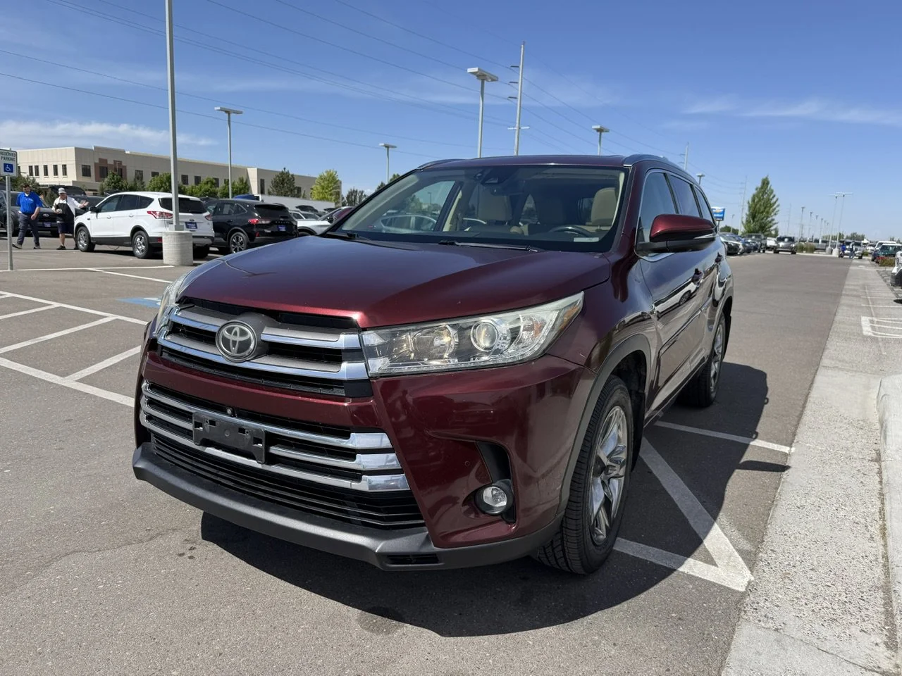 Used 2019 Ooh La La Rouge Mica Toyota Limited Platinum image 3