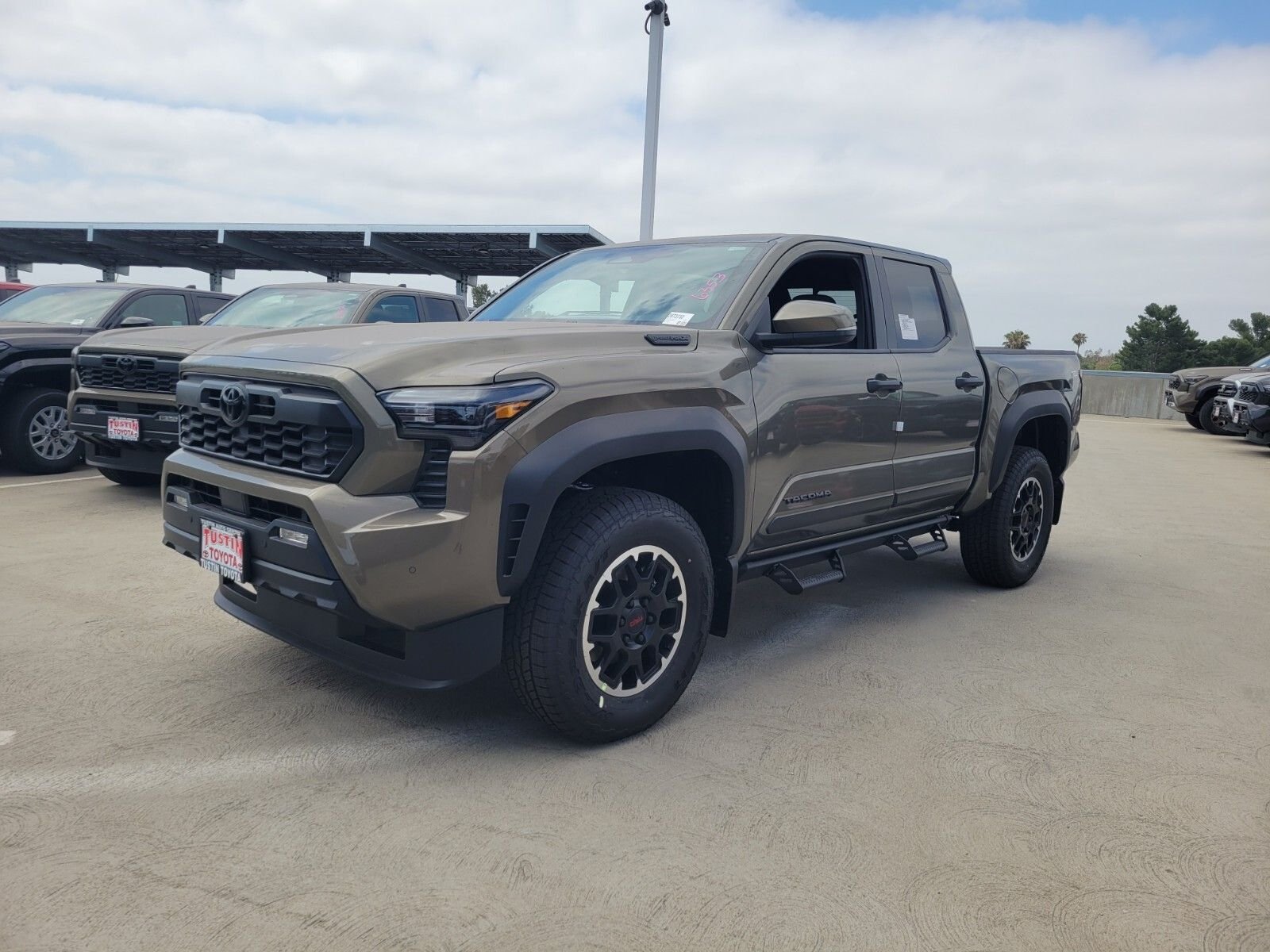 2026 Toyota Tacoma i-FORCE MAX Tacoma TRD Off-Road