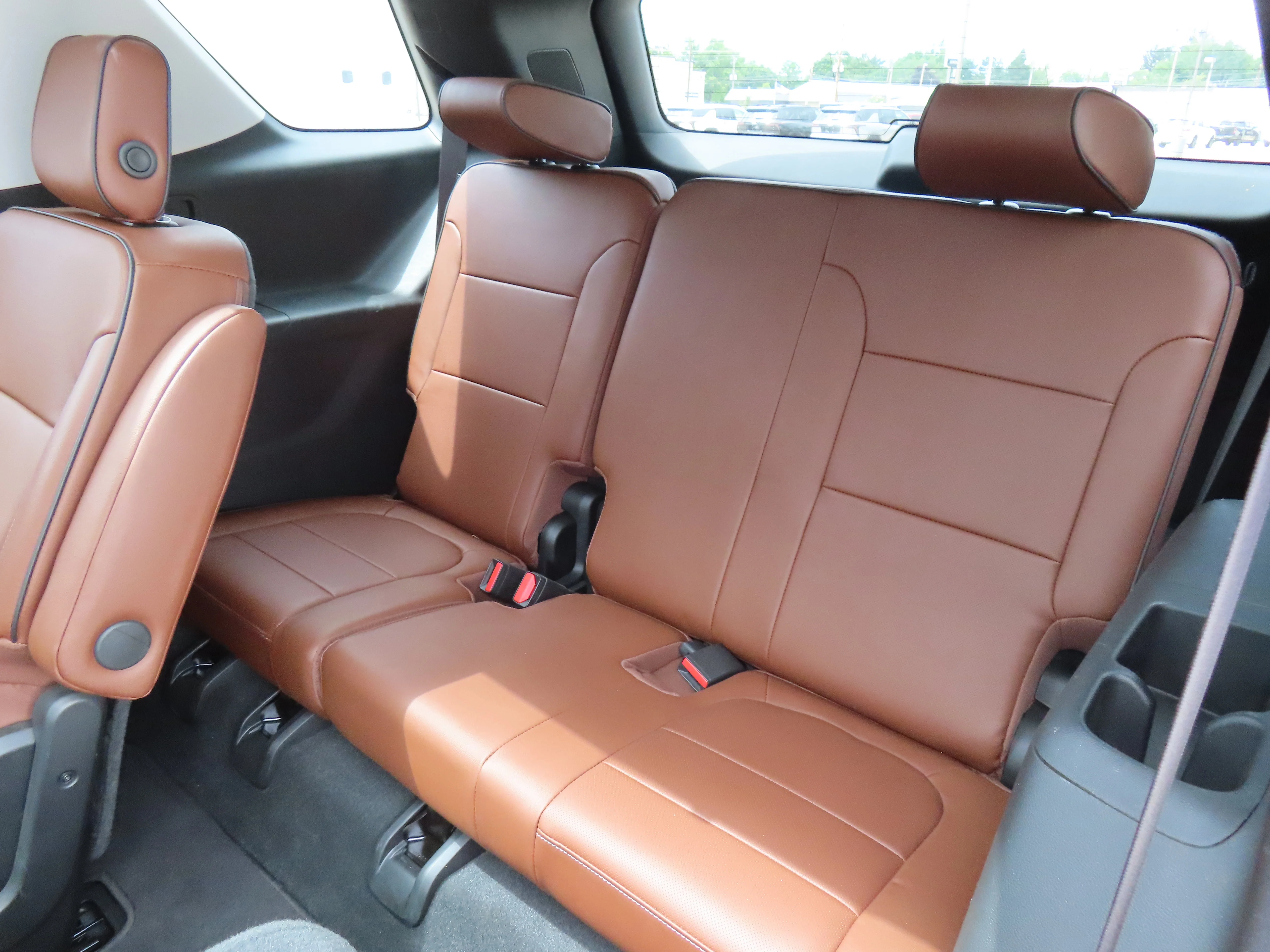 Used 2018 Satin Steel Metallic Chevrolet High Country image 11