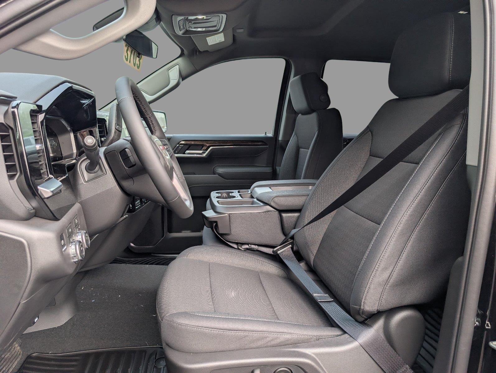 New 2026 Onyx Black GMC Elevation image 16