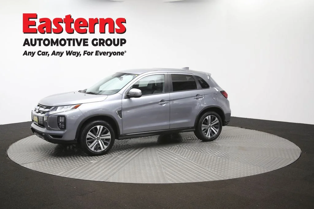 Used 2022 Silver Mitsubishi 2.0 SE image 58
