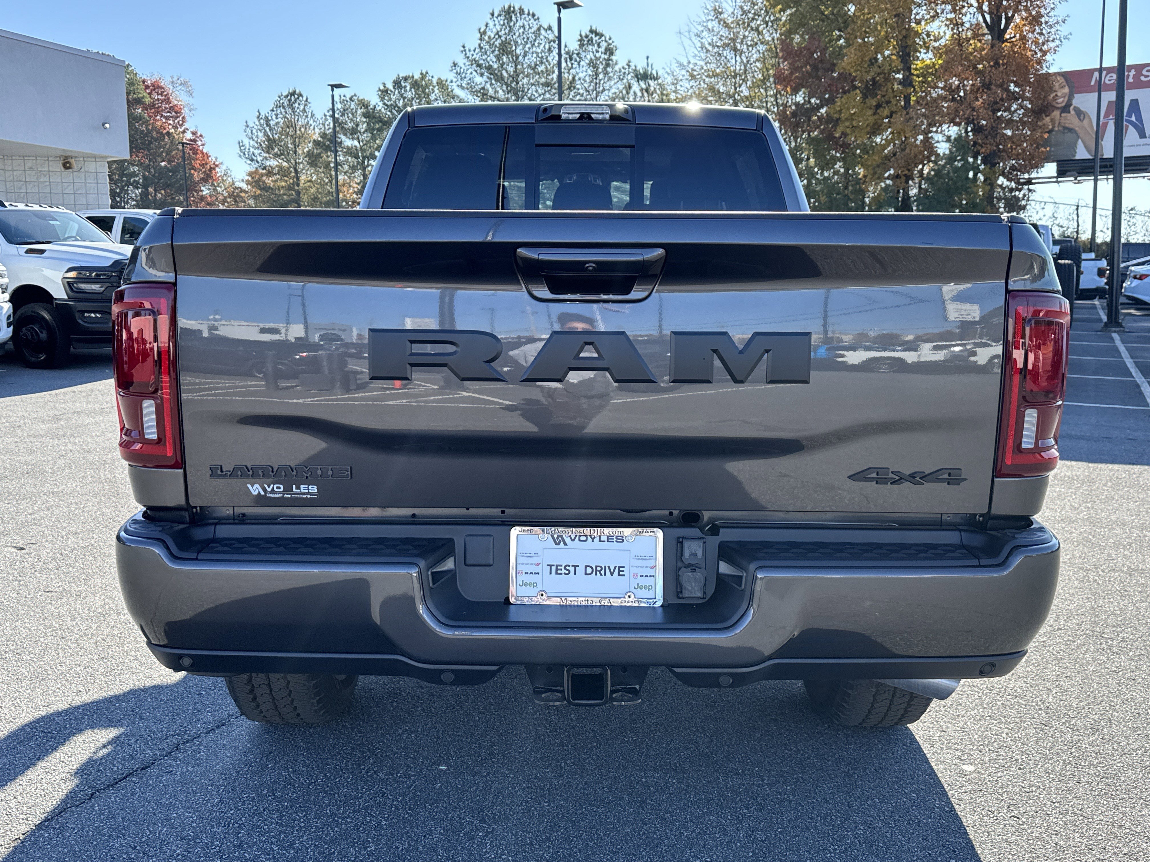 New 2026 Granite Crystal Metallic Clear-Coat Exterior Paint RAM Laramie image 7