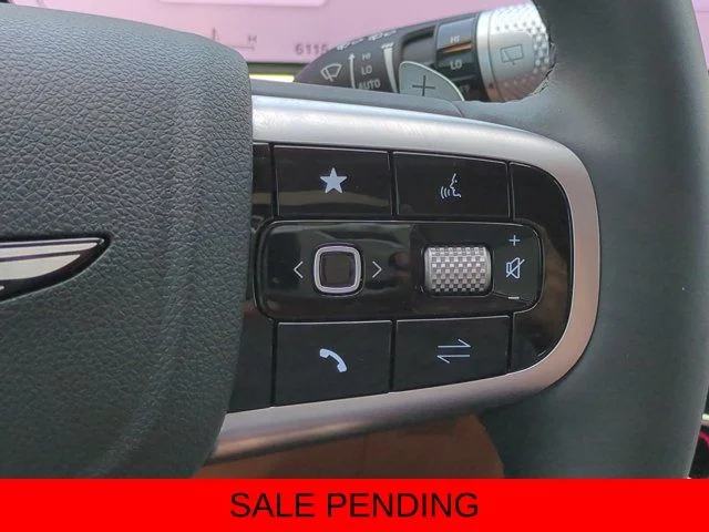 Used 2025 White Genesis 2.5T Prestige image 25