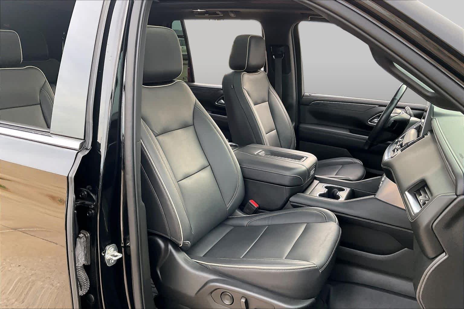 Used 2021 Onyx Black GMC SLT image 9