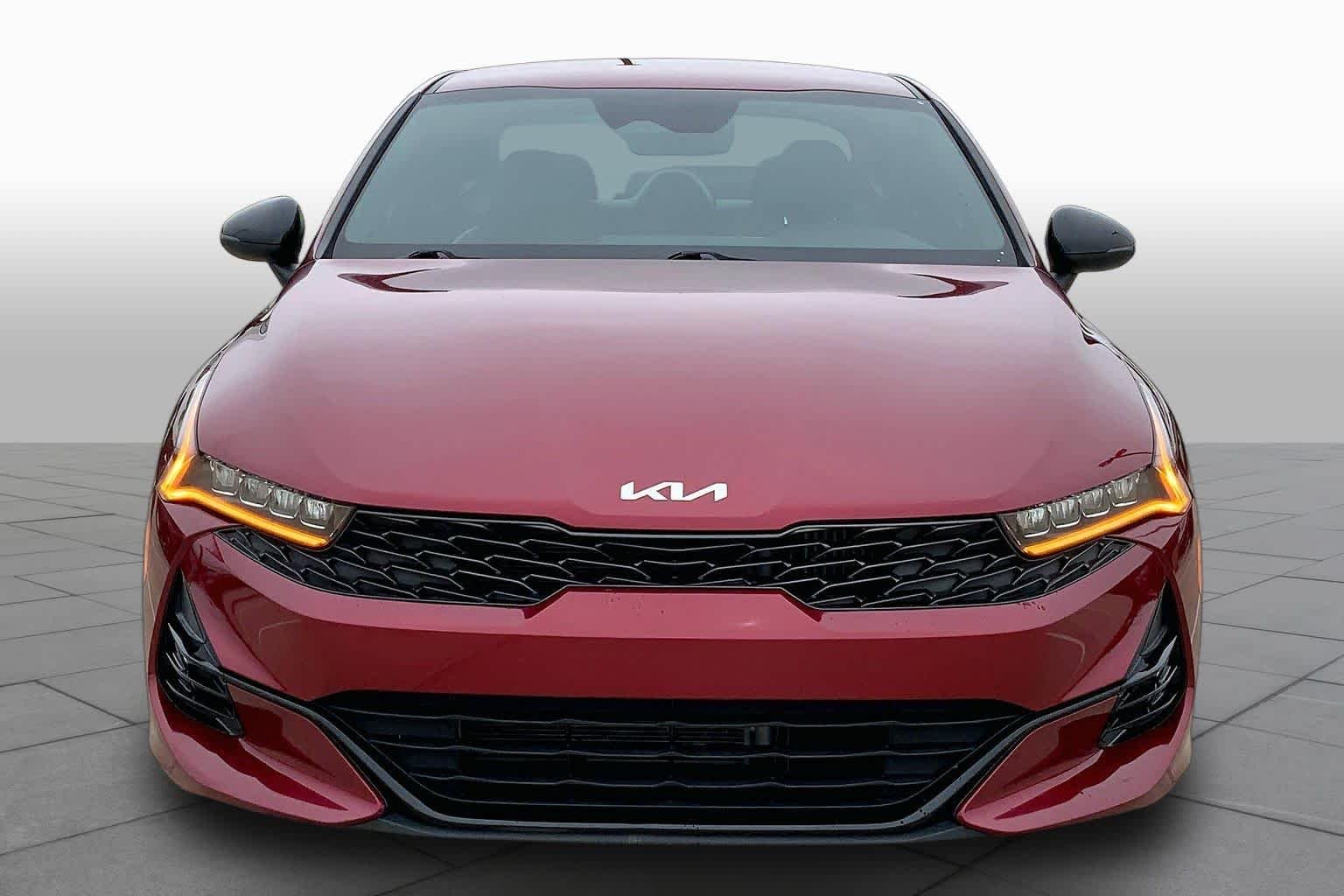 Used 2023 Passion Red Kia GT-Line image 4