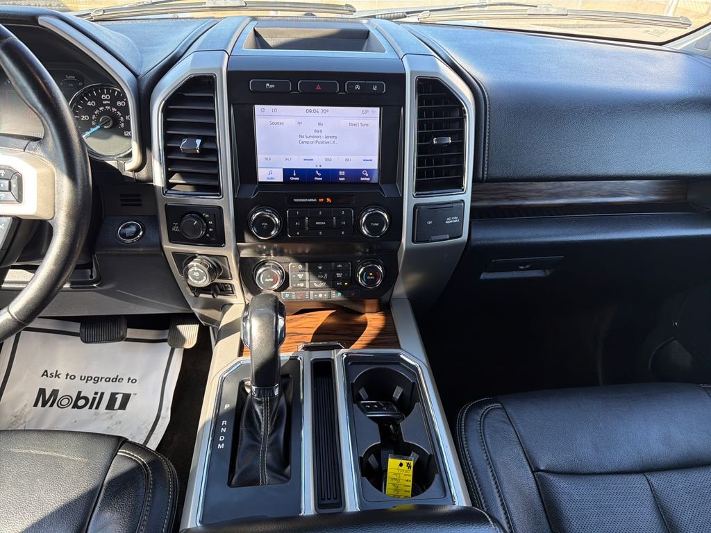 Used 2020 Silver Ford Lariat image 23