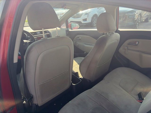 Used 2015 Red Kia LX image 19