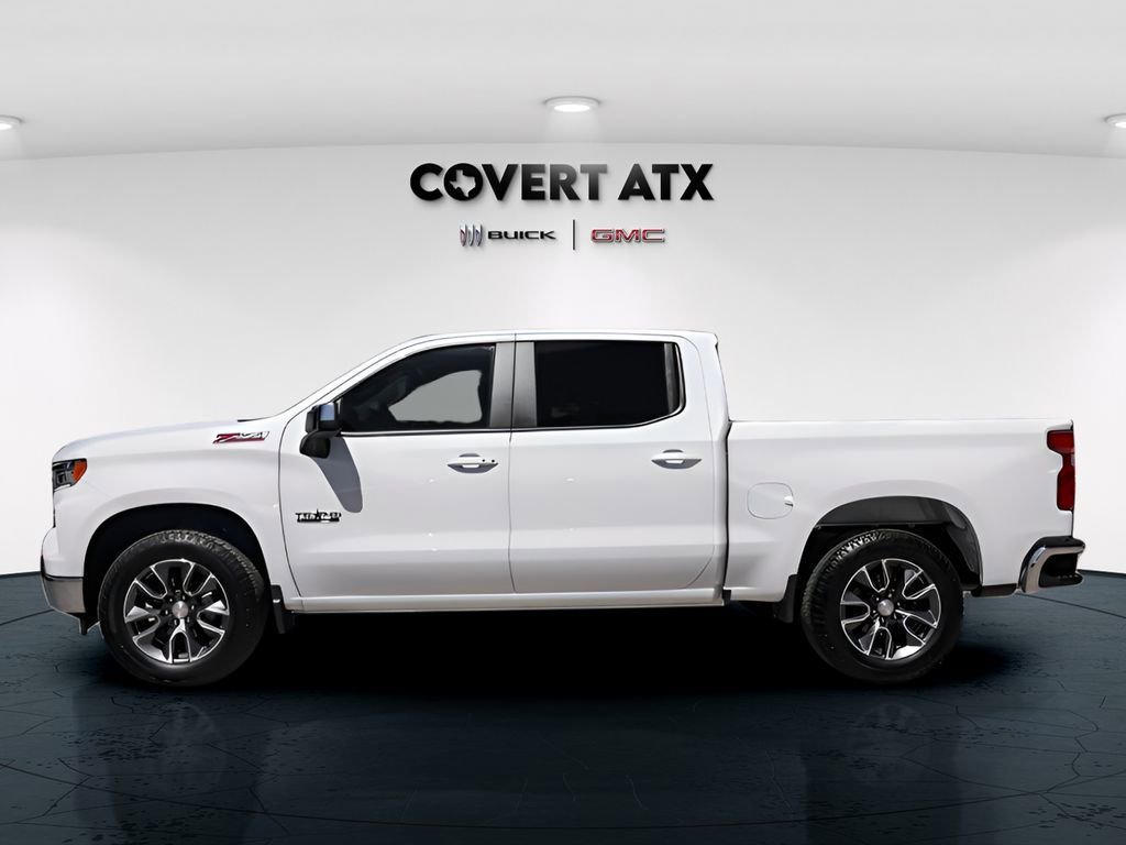 Used 2025 Summit White Chevrolet LT image 5